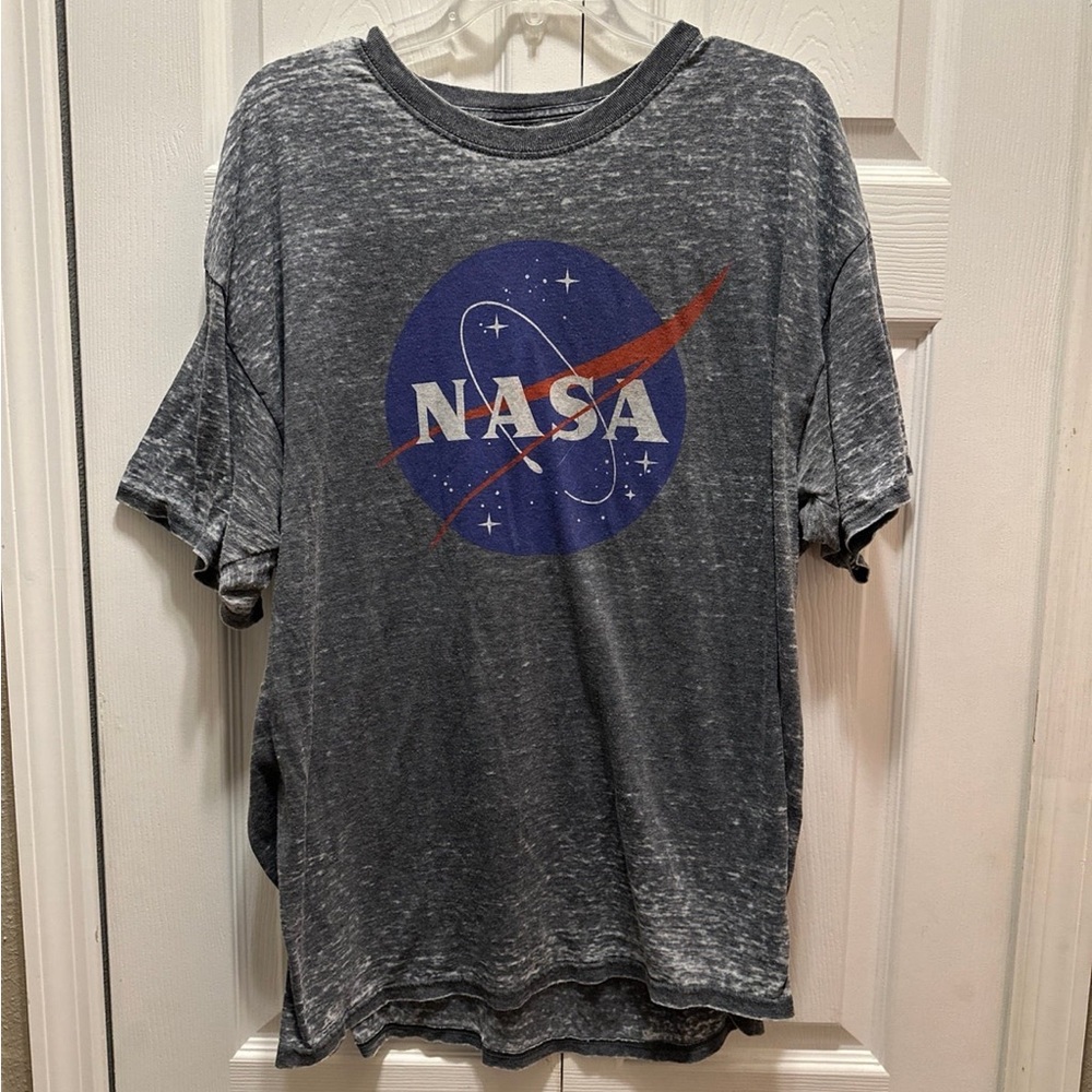 Unisex NASA T-shirt size XL